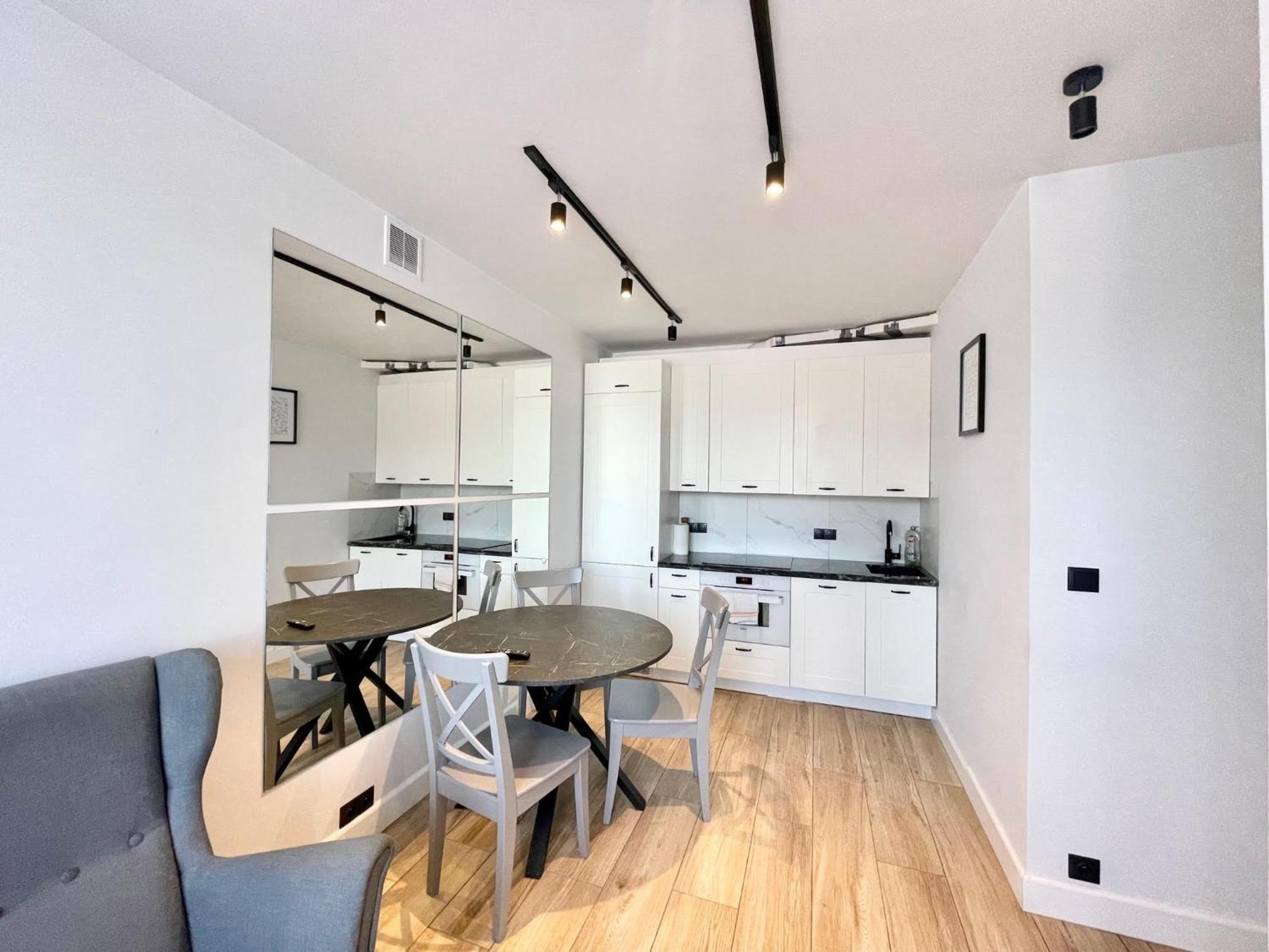 Nice To Host You - Old Town Apartment 바르샤바 외부 사진